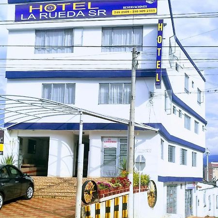 Hotel La Rueda Sr Barbosa  Εξωτερικό φωτογραφία